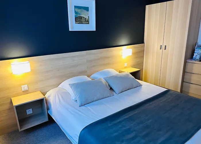 3 Etoiles Terrasse Ou Patio Intra-muros Appartement Aigues-Mortes