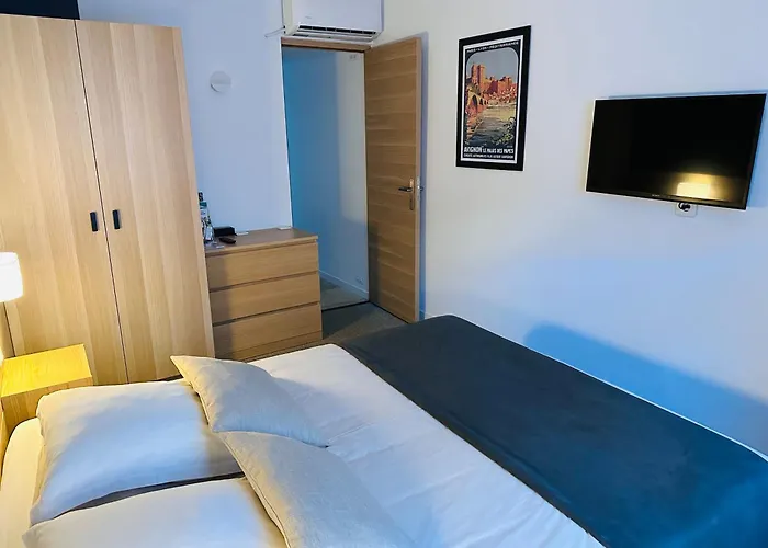 3 Etoiles Terrasse Ou Patio Intra-muros Appartement